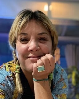 Carla F. - Compró de Facebook